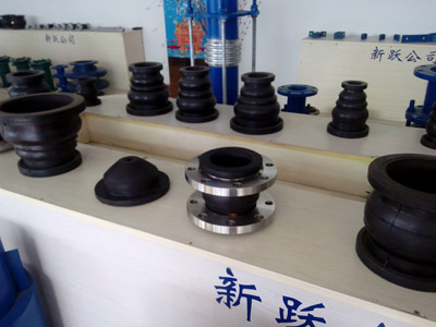 新躍三元乙丙橡膠接頭性能特點(diǎn)